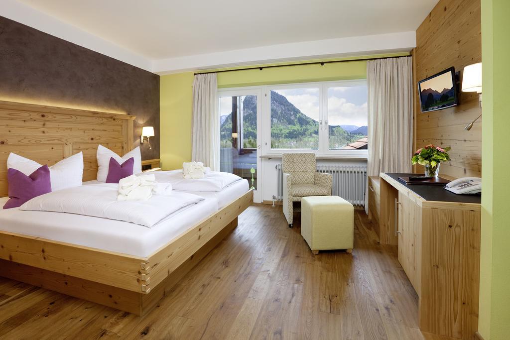 Hotel Berghof Pfronten Extérieur photo